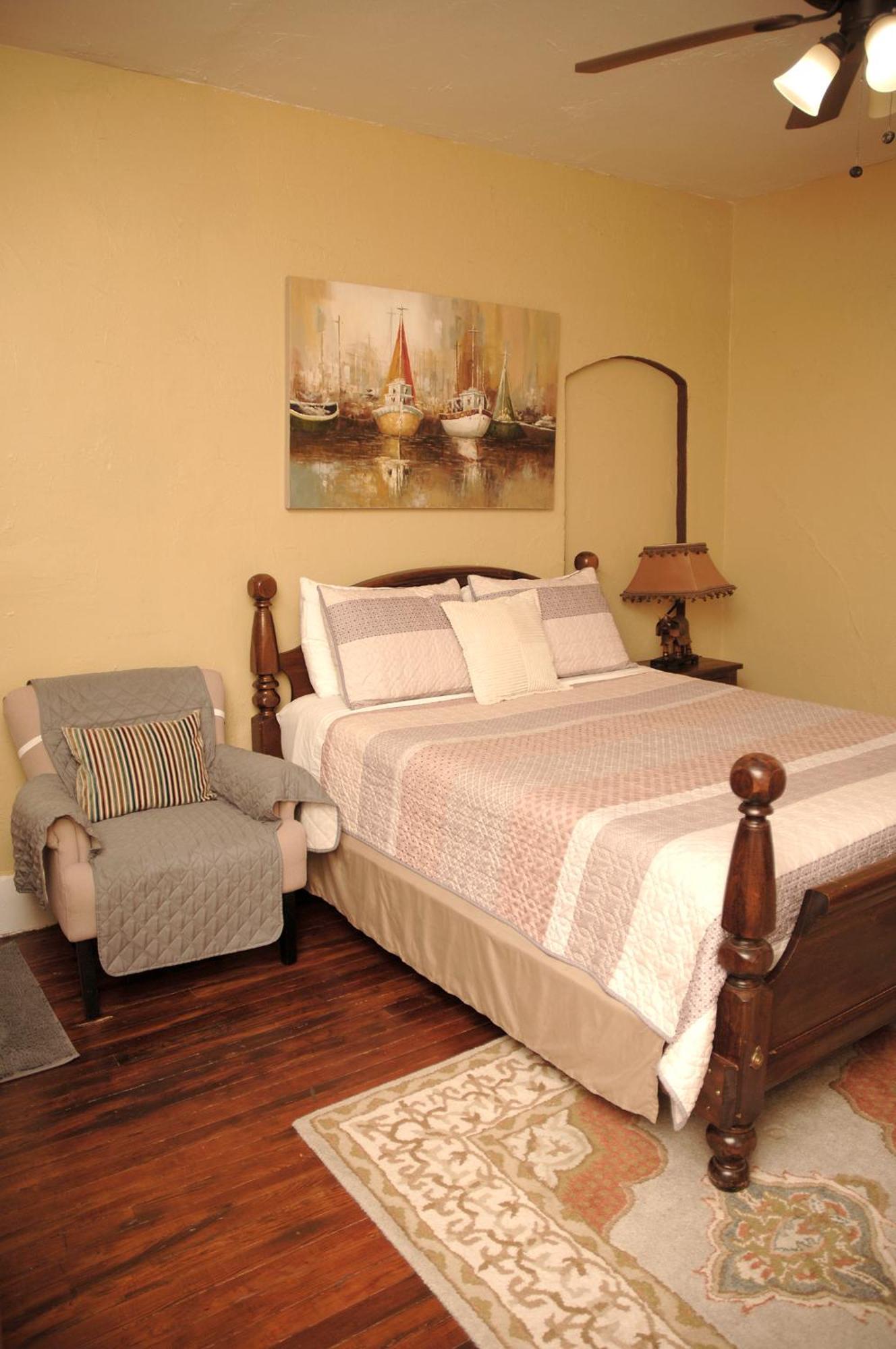 Charming Historic Downtown Apartment เซนต์ออกัสติน ภายนอก รูปภาพ