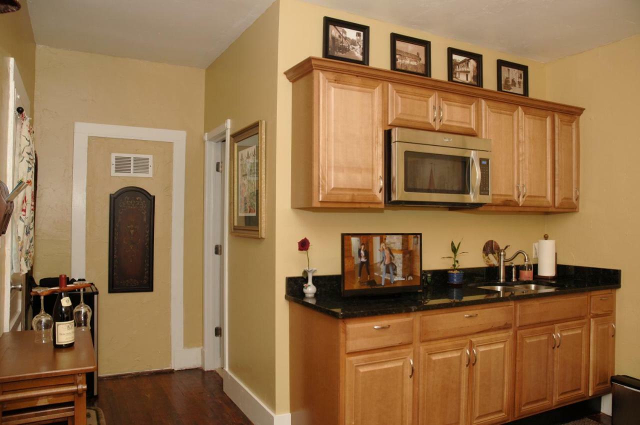 Charming Historic Downtown Apartment เซนต์ออกัสติน ภายนอก รูปภาพ
